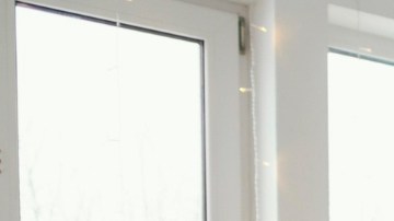 mujer haciendo ejercicio en casa