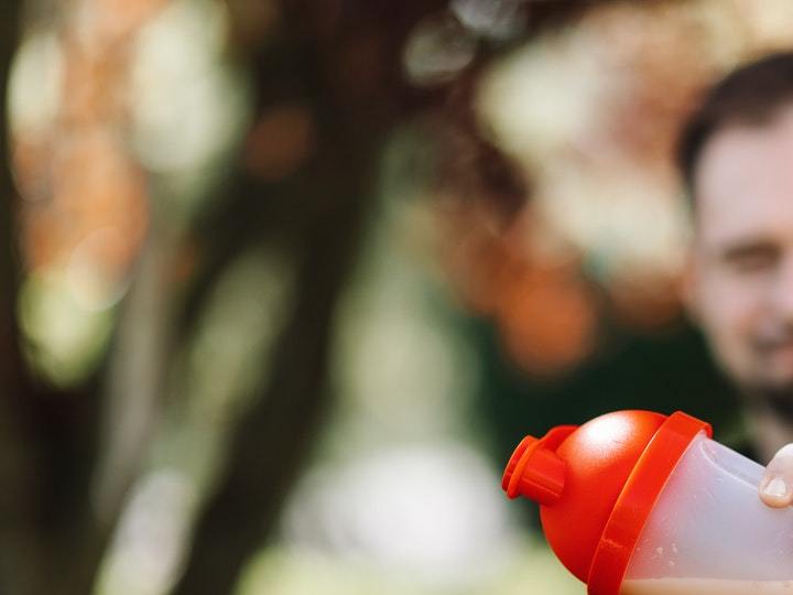 Apoya tu proceso de pérdida de peso con estos 5 batidos de proteína. Foto de Pexels