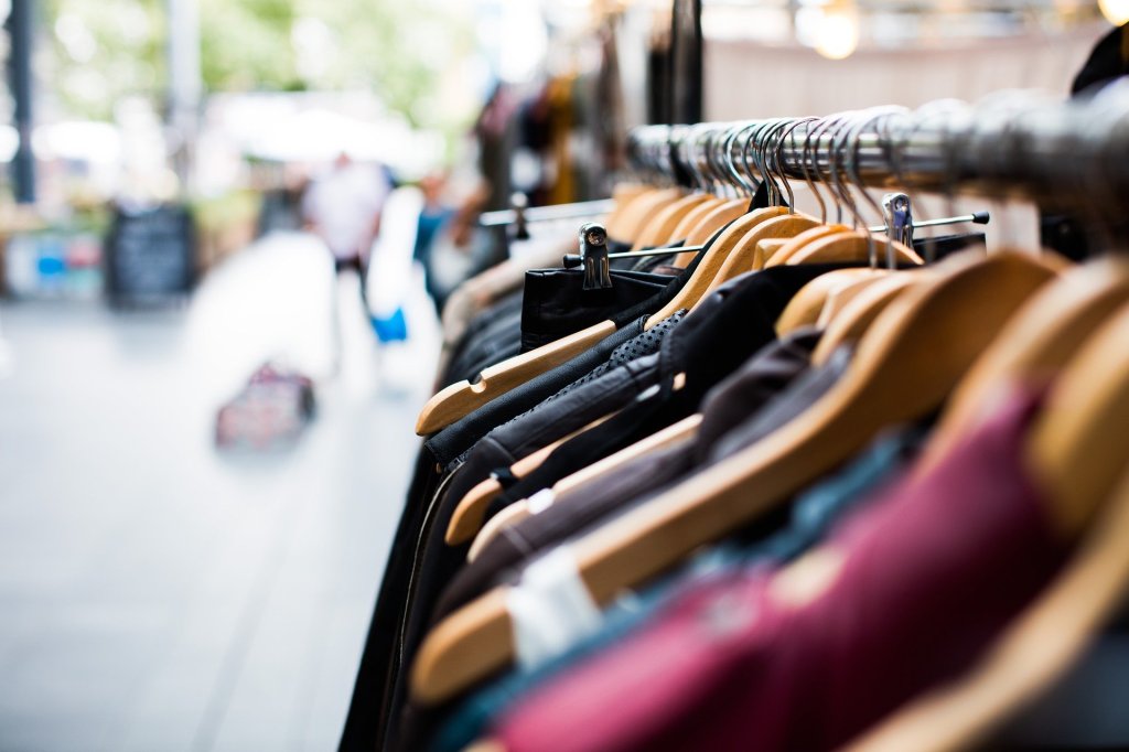 Cuáles son las 5 mejores tiendas para comprar ropa muy barata en Nueva York  - No Muy Caro