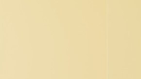 televisor en la sala de la casa