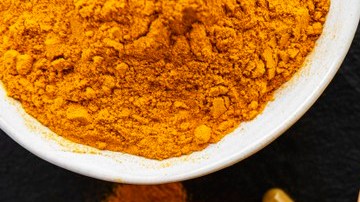 Suplementos de cúrcuma. Foto de Freepik