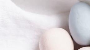 happy easter en letras de scrabble