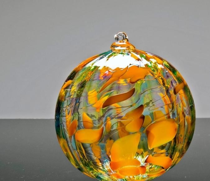 ornamento multicolor de cristal