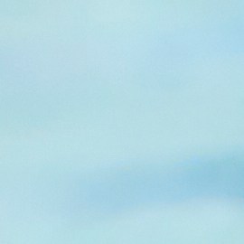 Felicidad en una alberca inflable