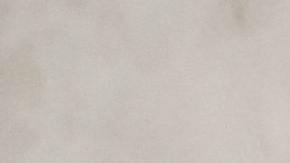 maquillaje de sephora sobre una mesa