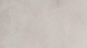 maquillaje de sephora sobre una mesa