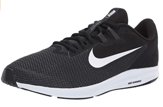 zapatos deportivos negros