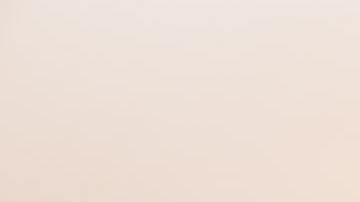 celular con logo de amazon