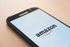 celular con logo de amazon