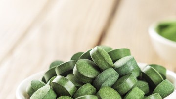 pastillas y polvo de espirulina para bajar de peso