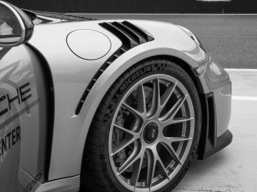 Auto con Neumático Michelin