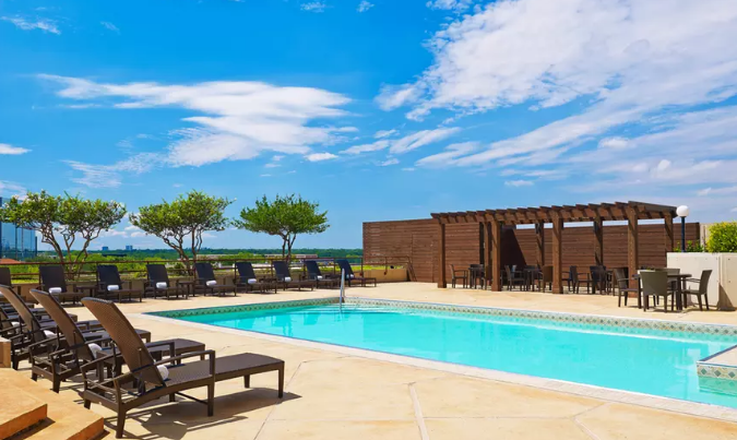 día y noche en un hotel 4 estrellas