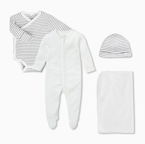 Set de ropa sustentable para bebé mori