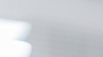 bebé recién nacido con mamá