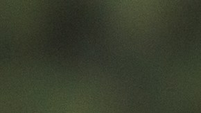 Los colores tradicionales de esmaltes de uñas nunca pasarán de moda, pero hay otros nuevos este 2021 que te sorprenderán y te encantarán.