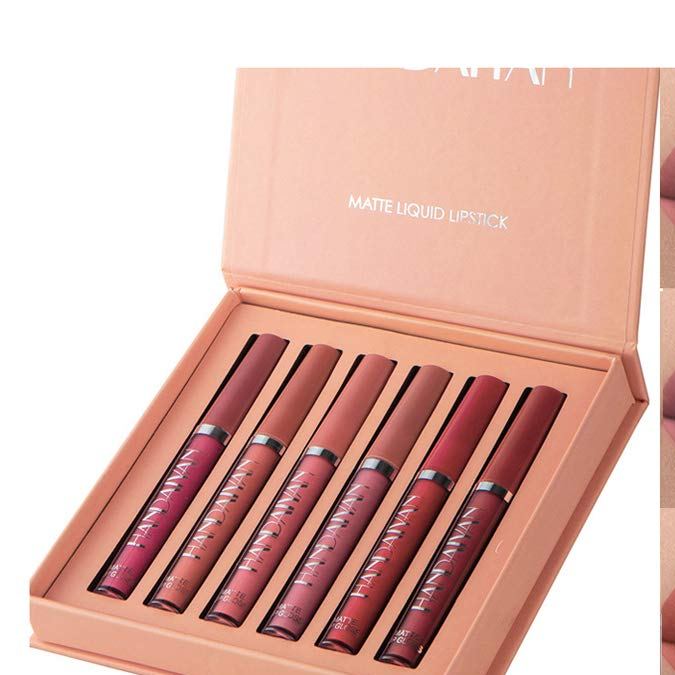 labiales en tonos neutros