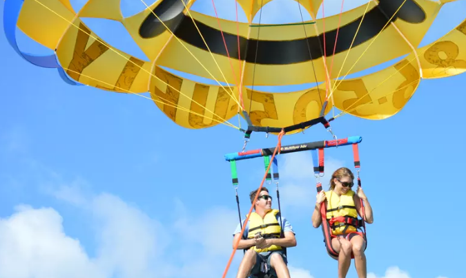 Paseo en paracaidas acuatico Miami Watersports