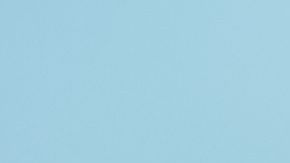 Hombre con compras de Amazon