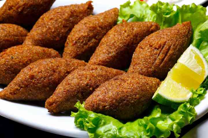 comida servida en el plato