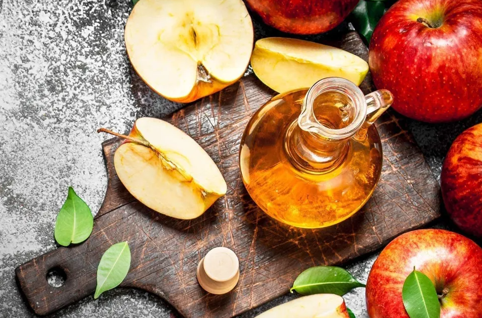 Cómo consumir vinagre de manzana para adelgazar de forma natural - No Muy  Caro