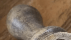 Semillas de moringa en cápsulas y en polvo