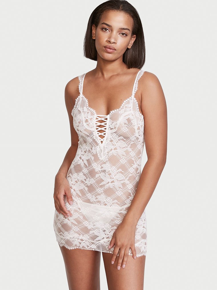 Babydoll de encaje blanco Victoria’s Secret