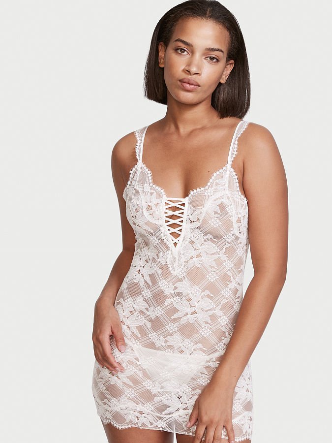 Babydoll de encaje blanco Victoria’s Secret