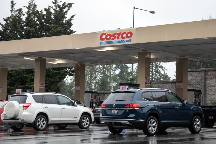 Trucos para hacerle mantenimiento al auto en Costco