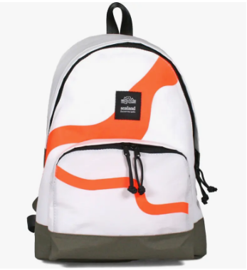 Bolso deportivo blanco con detalles naranja Sealand