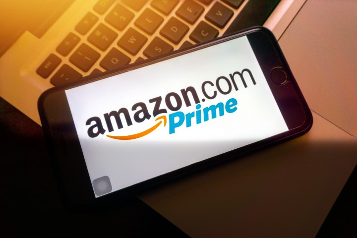 Descuentos en prendas de vestir en dama en Amazon