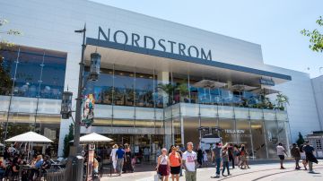 Descuentos de ropa en Nordstrom por su aniversario