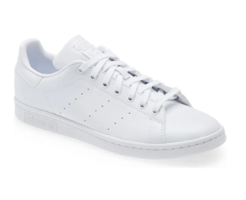 Zapatos deportivos blancos clásicos Adidas