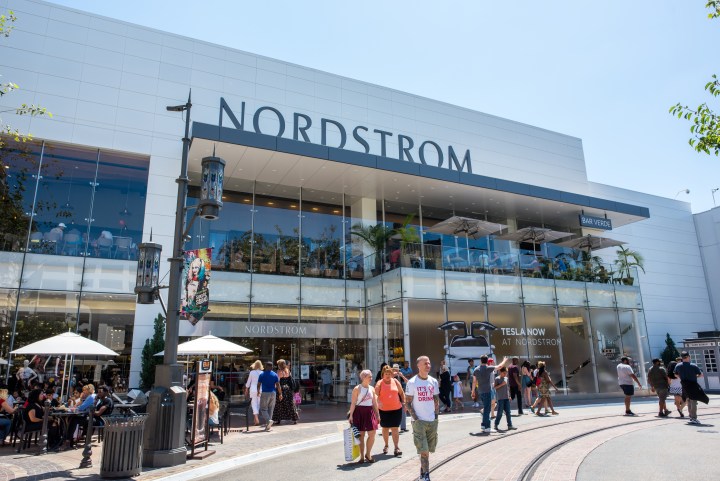 Descuentos en ropa de dama en Nordstrom
