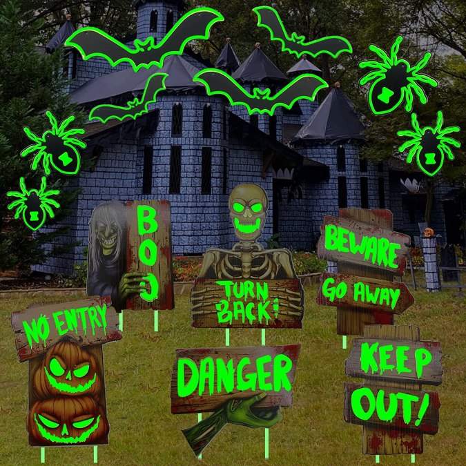 Set variado de letreros, murciélagos y arañas que brillan en la oscuridad BNLLD