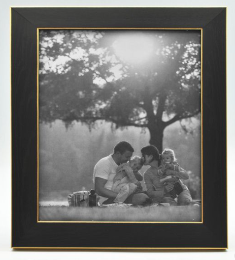 Portarretrato negro con detalles dorados Threshold