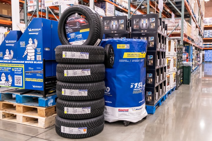 Aprovechas las promociones por tiempo limitado que tiene Costco en llantas de autos