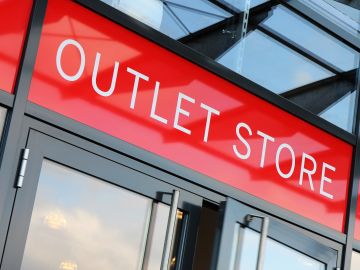 Outlets en EE.UU.: 8 tiendas online para comprar y ahorrar en ropa, zapatos y tecnología