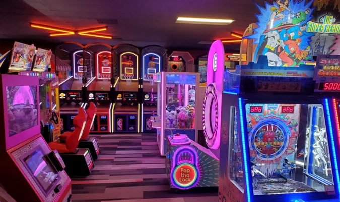 Obten un pase de $25 en una de las salas de videojuegos de AMF