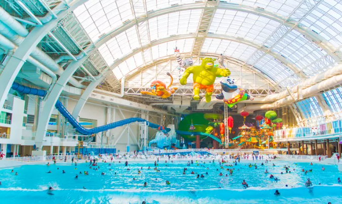 Acceso total a un parque de agua en la ciudad de Houston de Groupon