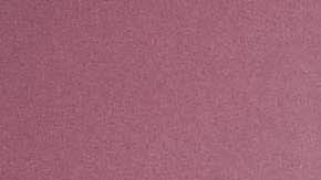 mujer con cabello largo