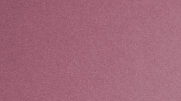 mujer con cabello largo