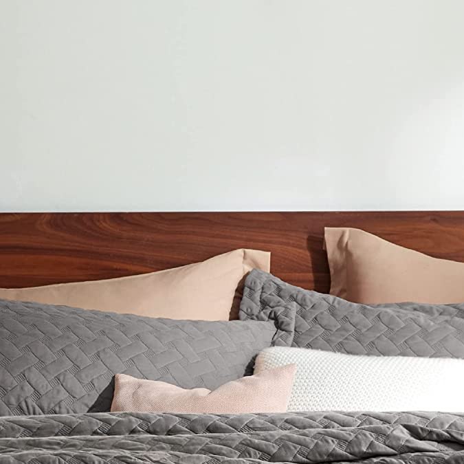 Juego de sábanas grises texturizadas para cama Queen Bedsure en Amazon