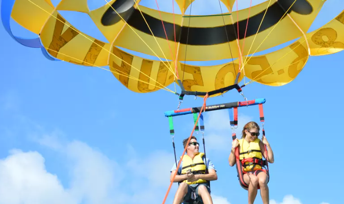 Paseo en parapente acuático con tour en moto de agua en Miami