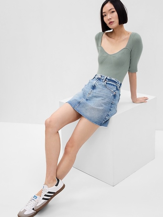 Body para dama con escote cuadrado GAP