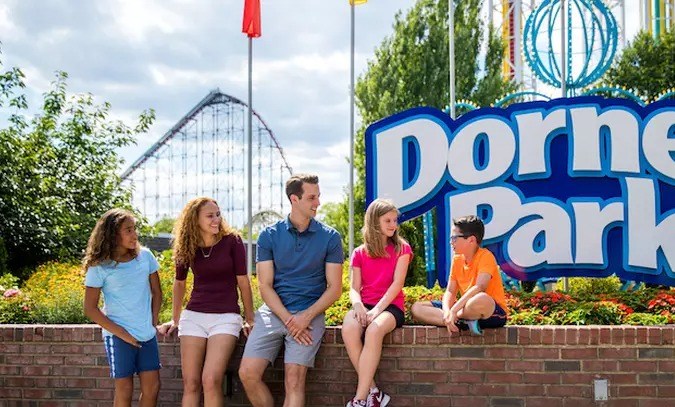 Acceso a un parque de atracciones en Nueva York