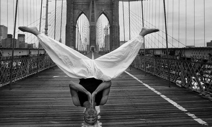 Consigue 5 clases de yoga en la ciudad de Nueva York