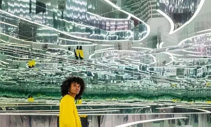 Entrada al salón de arte inmersiva de Miami