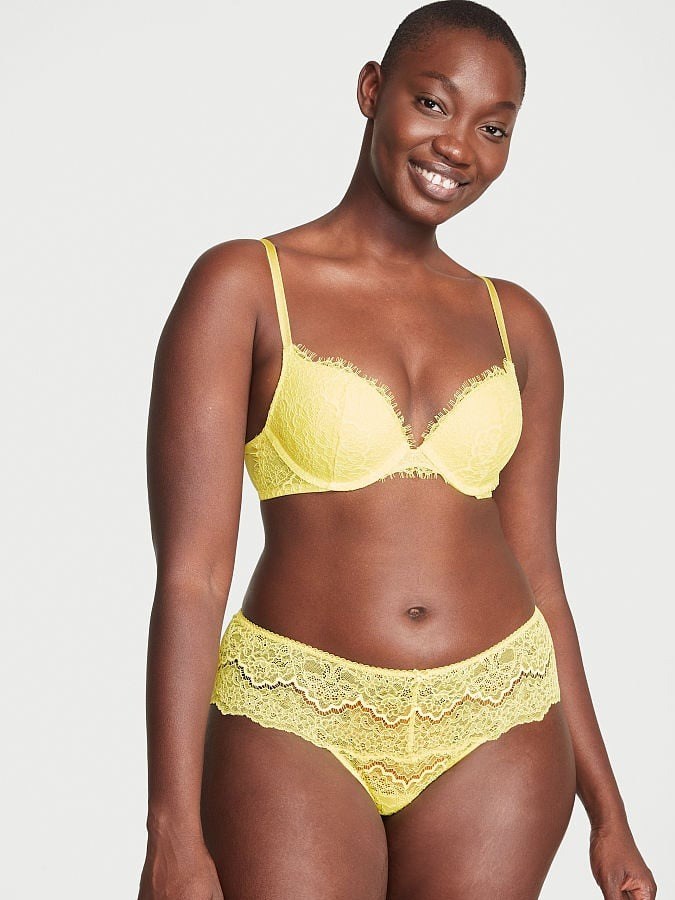 Panti amarillo para dama de corte bajo Victoria's Secret
