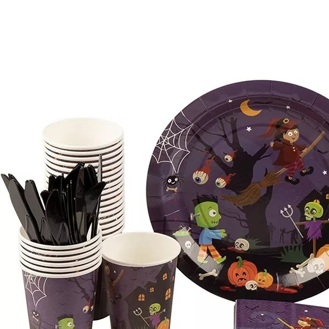 Set de platos y cubiertos desechables con temática de Halloween Blue Panda