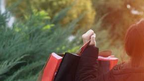 Paquetes de compras realizadas en el. Black Friday 2023